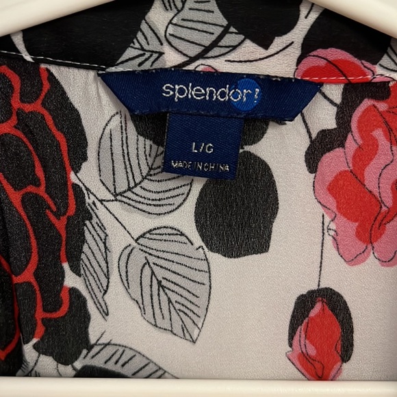 Splendour Sleeveless Summer Top - Picture 3 of 5